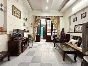 cần bán nhà giá ngộp dưới 3tỷ - 52m2 tại đường tân sơn nhì, tp, gần trường trung cấp gt tiến bộ!!!!