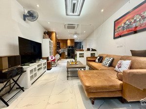 bán nhà mặt phố tôn đức thắng, 62m* 5 tầng * mặt tiền 5.7m, lô góc, kinh doanh, ô tô, giá 30.3 tỷ