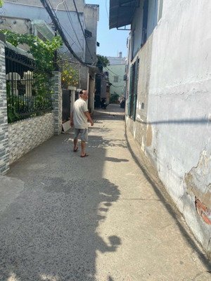 nhà phạm thế hiển p. 7 q. 8. dt: 4m * 12m. shr, 2 lầu, 4pn không qh. giá: 3,4 tỷ. lh 