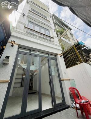 HẺM Ô TÔ, NHÀ MỚI 4 Tầng 4PN 41m2, P6 Bình Thạnh, giá 8.x ty TL