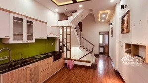 cho thuê nhà 3,5 tầng mặt tiền ngô thì nhậm- tuyến đường kd sầm uất nhất liên chiểu