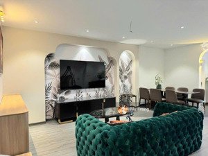 bán nhà lô góc siêu đẹp an dương vương, tây hồ, 154m2, mặt tiền khủng 8,3m, 3 thoáng, ô tô tránh