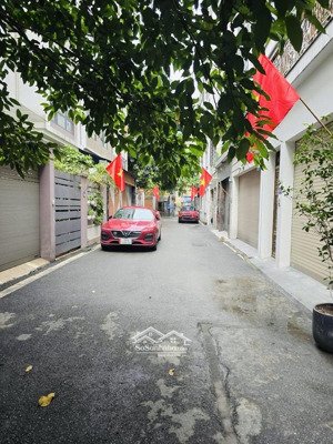 siêu phẩm xuân la - tây hồ 90m2x6t mt 5m 29.3tỷ phân lô ô tô tránh thang máy khu vực vip tiện ích