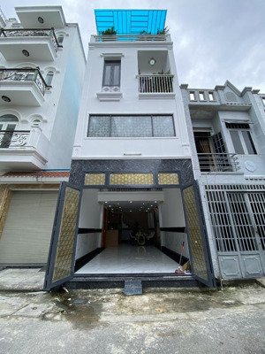 nhà phố shr sát bên gò vấp, 4.98 tỷ, 4x12m trệt lửng 2 lầu. hướng tây nam