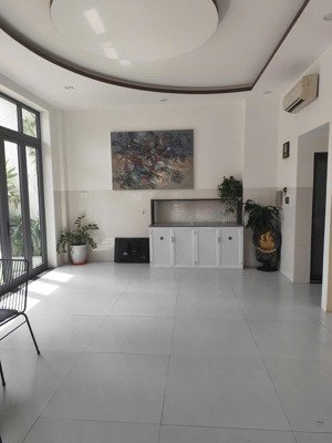 tòa căn hộ 4 tầng 2 mặt tiền lê thạch, hòa an, cẩm lệ