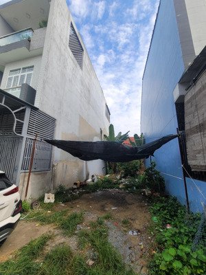 chính chủ bán đất ngay sát chợ hiệp thành 1, tp thủ dầu một. ngay gần bệnh viện 513 giường.