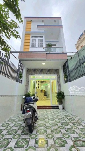 nhà 2 tấm mặt tiền buôn bán gần ngã ba cây lơn, giá 6 tỷ 950 triệu