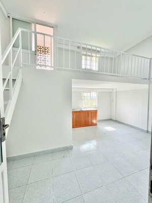 nhà xã hội việt sing, sổ hồng: 475 triệu. cho thuê được: 2,5 triệu/tháng, toàn quốc mua được