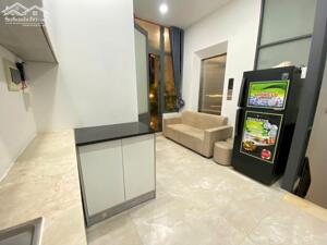 Studio ban công rộng, full nội thất – gần sân bay Tân Sơn Nhất & CV Hoàng Văn Thụ