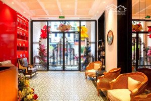 bán khách sạn 8t thang máy mặt phố cổ hoàn kiếm - 30phòng với dòng tiền 4,8tỷ/năm, hợp đồng dài hạn