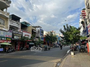 mặt tiền 2 hà thị đát ngay cầu xéo diện tích: 4x16m trệt lửng giá bán: 9,5 tỷ