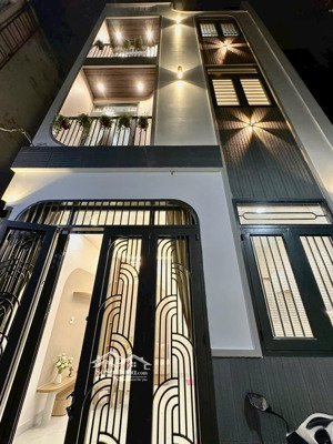 nhà căn gốc nguyễn trọng tuyển, p8, phú nhuận 25m2 - 4 tầng giá chỉ 5.9tỷ