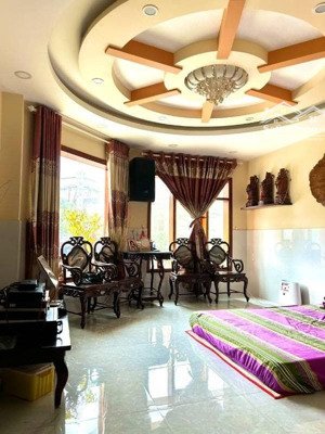 hàng hot - hiếm, bán nhà 6 tầng thang máy hxh lớn điện biên phủ giáp quận 1, 5.2x24m, giá 31.9 tỷ