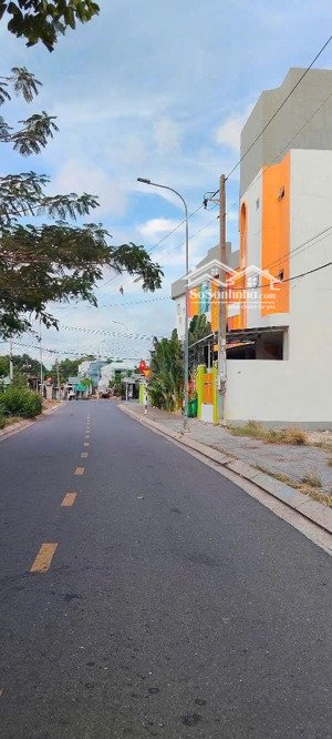 cần bán 1 lô đất mặt tiền đường hồ tri tân bà rịa vũng tàu