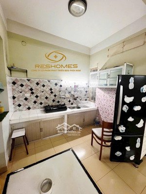 chung cư có thang máy đầy đủ nội thất giá siêu rẻ. gần bến xe biên hòa