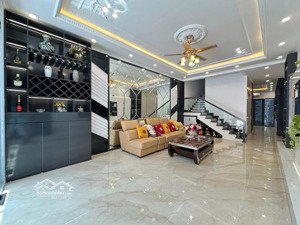 nhà phố gần aeon mall lê chân, tuyến 2 quán nam. thang máy hiện đại, full nội thất