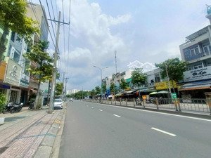 bán nhà mặt tiền vừa ở vừa kinh doanh, tạ quang bửu, quận 8 , 17 tỷ, 64 m2, 6pn, hoàn công chuẩn.