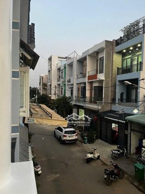 bán nhà 2 tầng, 4 phòng ngủ chính chủ gần siêu thị go! giáp linh xuân, thủ đức