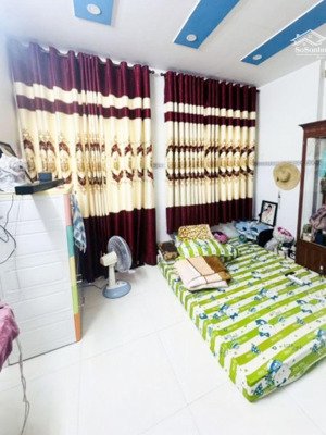 bán nhà hậu giang quận 6 40m2 3 tầng 3pn hẻm xe hơi giá 4.5 tỷ gần khu him lam chợ lớn