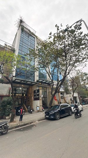 hạ chào 1 tỷ- mặt phố cầu giấy- thủ phủ building văn phòng vỉa hè rộng - 75m2 - mt 5.5m - 42 tỷ