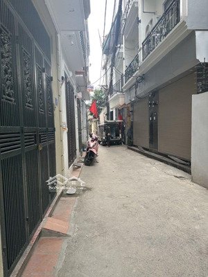 siêu hiếm bán nhà trung tâm vĩnh hưng, ô tô đỗ cửa, full nội thất, giá 9.1 tỷ