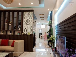 chính chủ bán nhà tại đường phương canh dt30m nhà xây 4 tầng ngõ 2m gần chợ phường canh giá 7.6ty