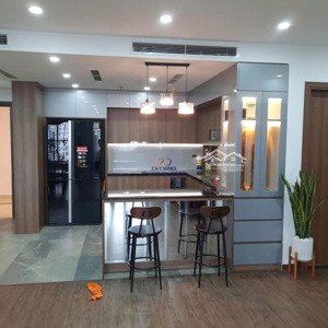 em cần bán căn hộ 3 phòng ngủ amber riverside 622 minh khai view sông hồng