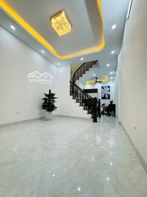 siêu phẩm 4 tầng trường chinh - mặt ngõ thông kinh doanh đỉnh - nhà mới đẹp vào ở luôn.