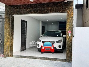 bán nhà hai bà trưng, gần timescity. gara ô tô. diện tích 42m2. 6 tầng. 14.8 tỷ.