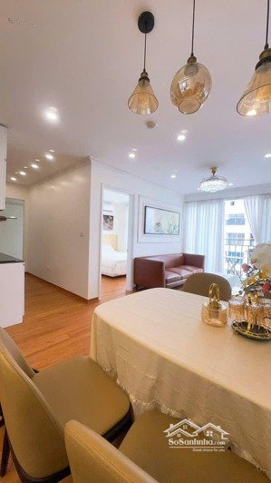 căn hộ cc cao cấp giá rẻ chủ cần bán gấp. tầng cao view thoáng