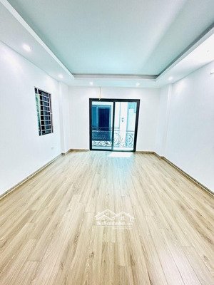 nhà đẹp mới trung tâm quận hai bà trưng cách ô tô 15m 37m 5 tầng giá 7.25 tỷ