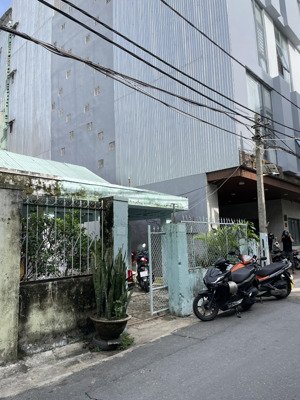 bán lô đất đường thạch lam, giá đầu tư, cách biển mỹ khê chỉ 300m, trung tâm du lịch biển