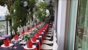 căn sân vườn 2 phòng ngủ có thể setup bàn tiệc cuối cùng sót lại tại the vista an phú giá quá rẻ