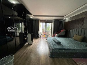 [hiếm, đẹp]bán nhà xuân thủy, 42m2*6t, thang máy nhà đẹp ở ngay, ngõ to rộng, gần phố, 13 tỷ