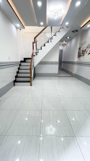 bán nhà quận 8 phạm thế hiển p6 nhà mới hẻm ba gác 40m2 4x10m nhỉnh 4ty pháp lý chuẩn