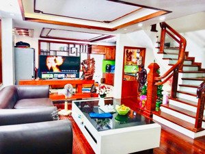 bán nhà phố lụa vạn phúc, ô tô vào nhà, mặt tiền rộng, kinh doanh tốt, giá 19,5 tỷ