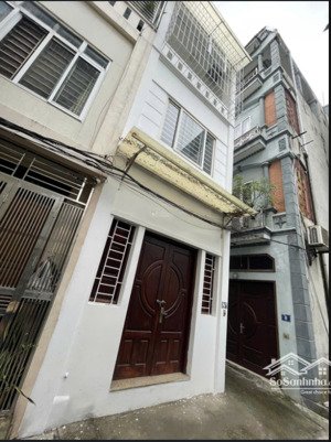 bán nhà riêng 3 tầng chính chủ, vị trí đẹp tại long biên, hà nội