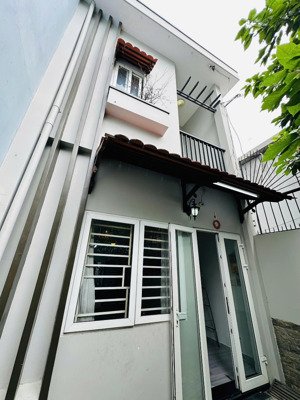 bán nhà đường lê văn huân, p.13, tân bình ngang 4.4m dài 30m, 2 tầng btct, giá chỉ 9.6 tỷ