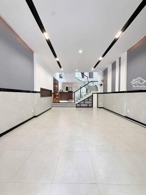 bán nhà 3 tầng mặt tiền hoài thanh view sông ,view pháo hoa