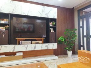 5t sd400m - ngay mt tô hiệu giao hoà bình - kế bên công viên nước đầm sen - chỉ 14,5ty