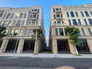 rẻ nhất thị trường xẻ khe 80m2 thiên nga 2 - vinhomes cổ loa