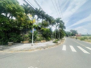 mặt tiền bùi thế mỹ sát sông, gần biển giá đầu tư