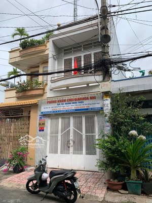 nhà mới - 4x17 - đường đẹp 8m - ngay phố ẩm thực - cư xá b q.6