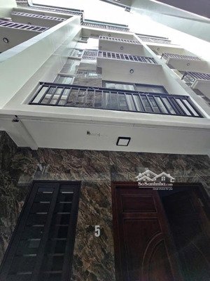 nhà siêu hót trung tâm ngọc thụy,5 tầng, ô tô đỗ cổng , tiện ích bạt ngàn , giá nhỉnh 6tỉ xxx