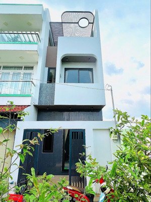 bán nhà mới đẹp đường hoàng hữu nam ( p.long thạnh mỹ quận 9 )