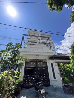 nhà phân lô văn cao độc lập dt 90m - đường 12 m - giá 7,5 tỷ