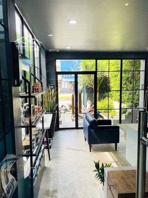 cần cho thuê nguyên căn mặt tiền phú thuận, p.phú thuận q7