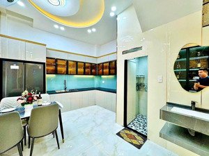 gấp - nhà 4 lầu đủ nội thất, 48m² (4x12), hẻm oto 50m ra mặt tiền phạm văn chiêu, chỉ 7.5 tỷ, có sổ