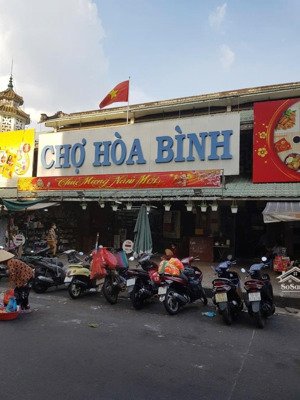 mặt tiền-bạch vân -ngay chợ hòa bình-nhà 4 tầng 87m2(4.1x21)-giá 26 tỷ