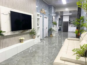 cần bán gấp nhà mặt tiền quốc lộ 22b, nhà có sẵn cửa hảng vlxd, có sẵn data khách hàng